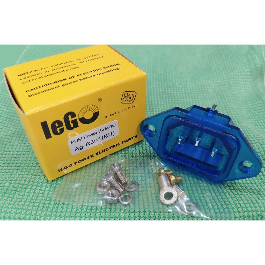 IEGO – IEC Mâle Prise Châssis Argent – R301Ag