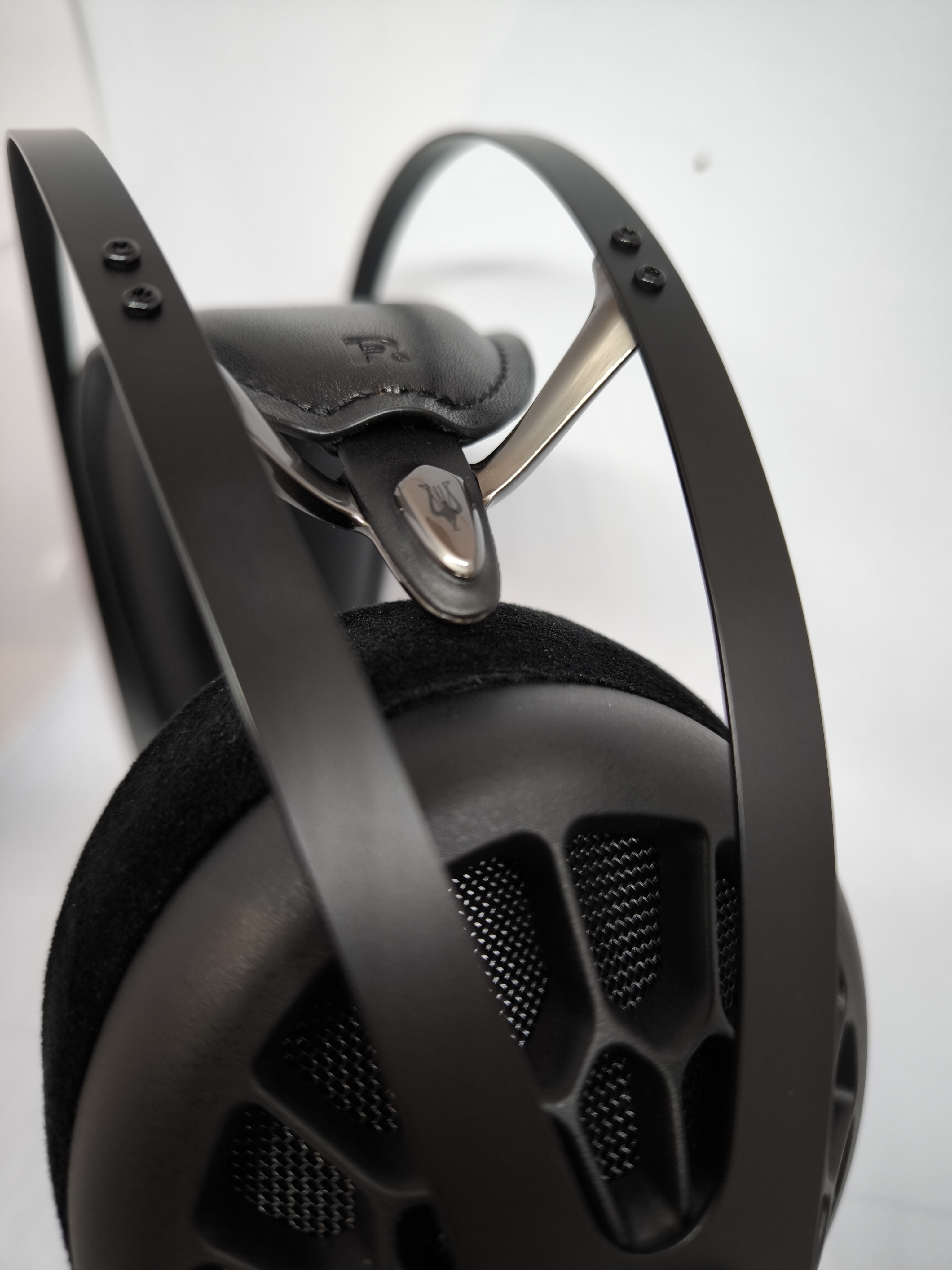 Meze Audio 105 AER