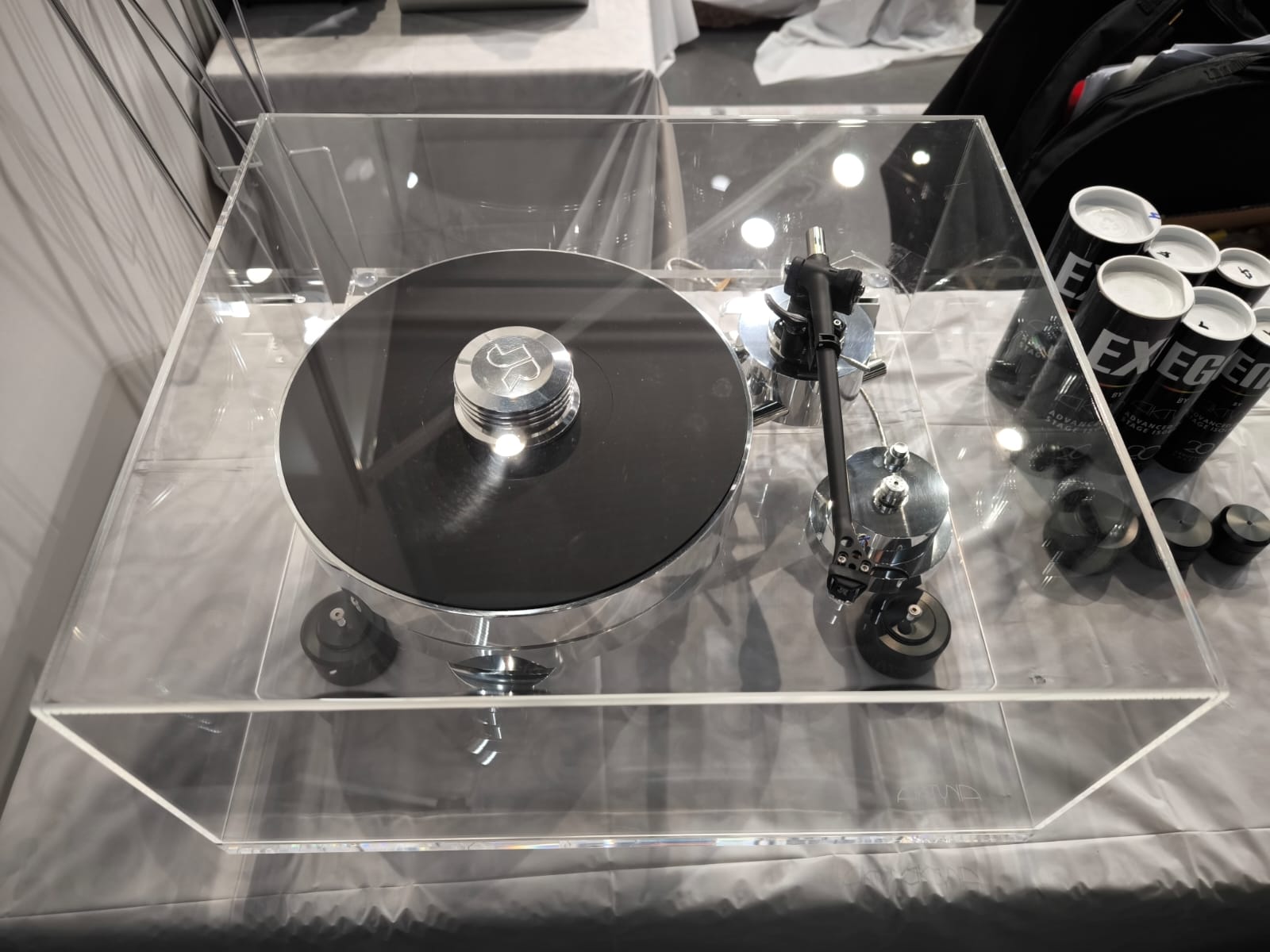 Plateau de découplage Aktyna Diaphane pour platine vinyle