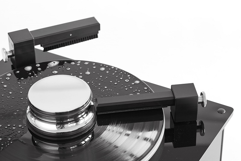 Nessie Vinylmaster Advance