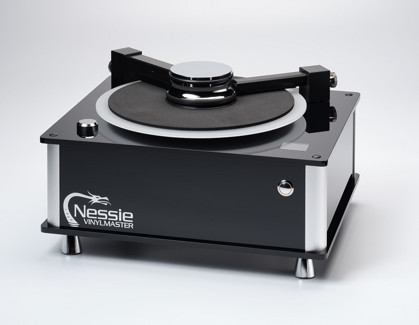 Nessie Vinylmaster Advance