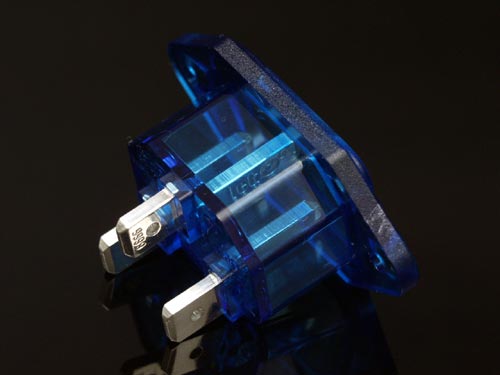 IEGO – IEC Mâle Prise Châssis Argent – R301Ag